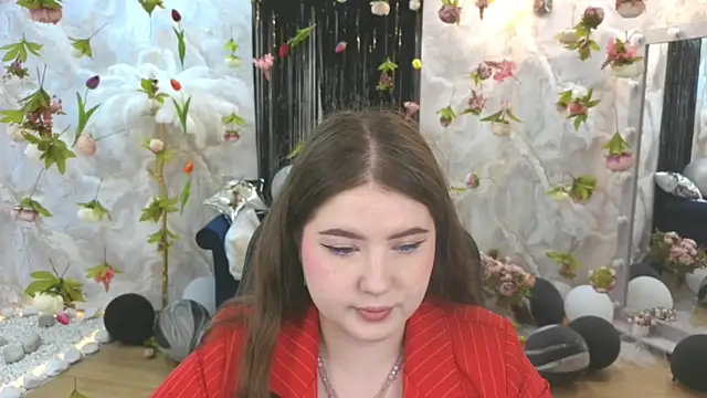 Snapshot of NicoleFoxery chatting on 07-18-26, 06:23 NicoleFoxery online show from 07-18-26, 06:23