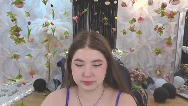 Snapshot of NicoleFoxery chatting on 07-21-26, 03:20 NicoleFoxery online show from 07-21-26, 03:20