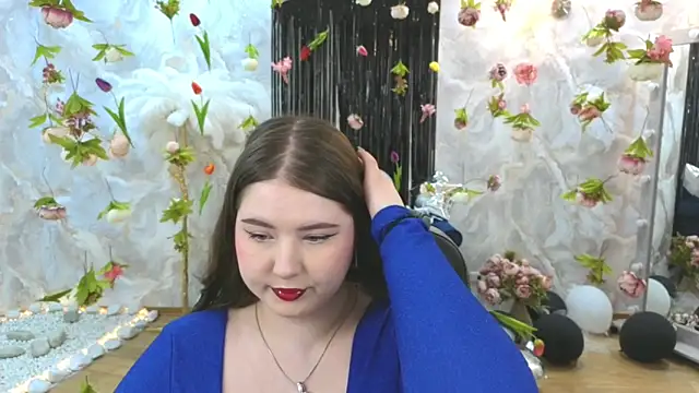 Snapshot of NicoleFoxery chatting on 07-29-26, 08:29 NicoleFoxery online show from 07-29-26, 08:29