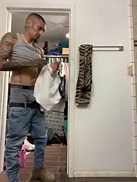 Prettyboiflaco online show from 12-07-24, 09:22