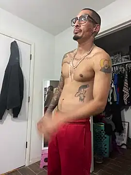 Prettyboiflaco online show from 01-21-25, 07:37