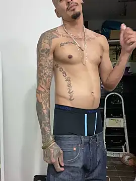 Prettyboiflaco online show from 03-08-25, 09:06