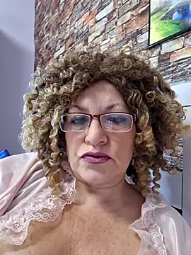 Hot Azaleea online show from 11-15-25, 06:44