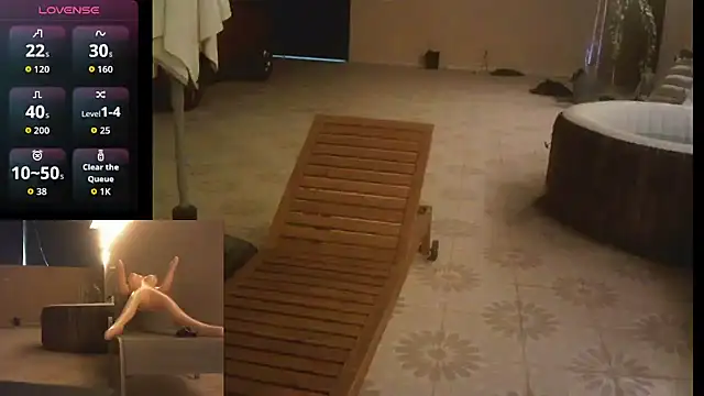 Snapshot of theSecretBallerino chatting on 11-14-25, 06:28 theSecretBallerino online show from 11-14-25, 06:28