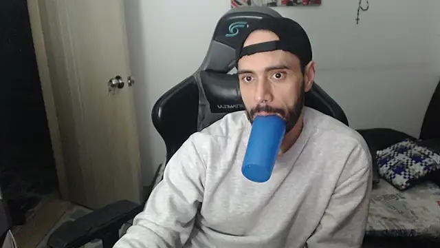 Snapshot of samuelgarcia_ chatting on 11-07-25, 08:25 samuelgarcia online show from 11-07-25, 08:25