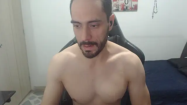 Snapshot of samuelgarcia_ chatting on 12-18-25, 07:36 samuelgarcia online show from 12-18-25, 07:36