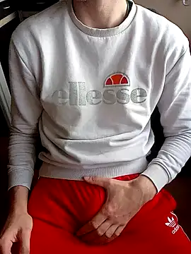 Snapshot of MlodyDres chatting on 01-10-25, 12:36 MlodyDres online show from 01-10-25, 12:36