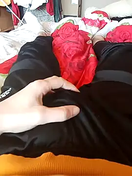 Snapshot of MlodyDres chatting on 01-24-25, 09:17 MlodyDres online show from 01-24-25, 09:17