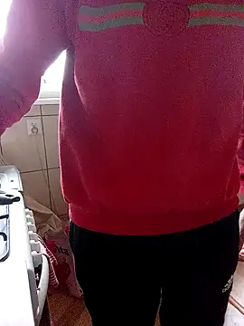 Snapshot of MlodyDres chatting on 02-07-25, 07:40 MlodyDres online show from 02-07-25, 07:40