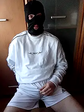 Snapshot of MlodyDres chatting on 02-20-25, 06:39 MlodyDres online show from 02-20-25, 06:39