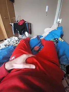 Snapshot of MlodyDres chatting on 02-21-25, 07:12 MlodyDres online show from 02-21-25, 07:12