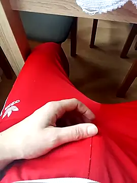 MlodyDres online show from 12-02-25, 09:36