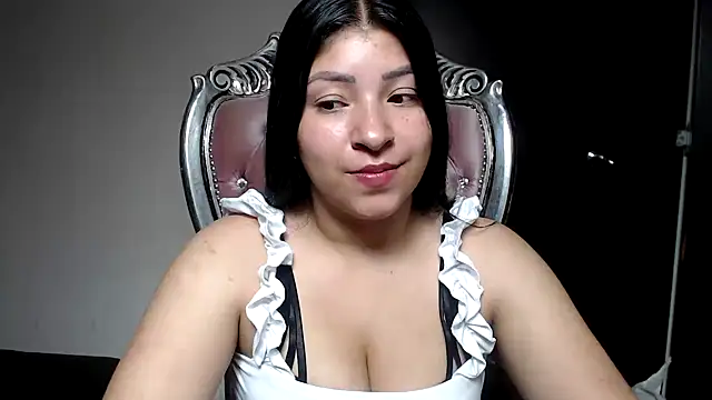 Snapshot of holly20a chatting on 01-08-25, 09:00 holly20a online show from 01-08-25, 09:00
