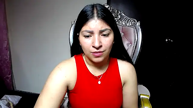 Snapshot of holly20a chatting on 01-27-25, 12:48 holly20a online show from 01-27-25, 12:48