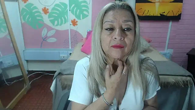Snapshot of ZAMANTHA chatting on 05-07-26, 03:06 ZAMANTHA online show from 05-07-26, 03:06
