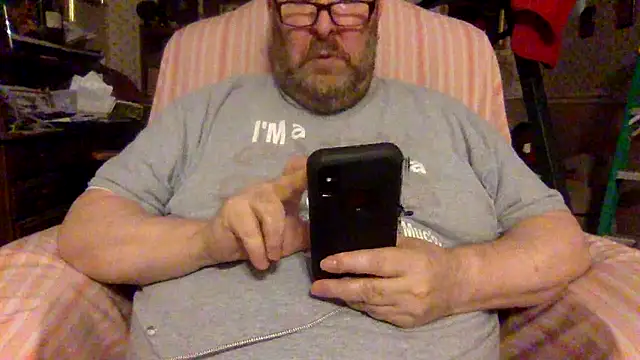 Drwhocares online show from 04-18-26, 04:44