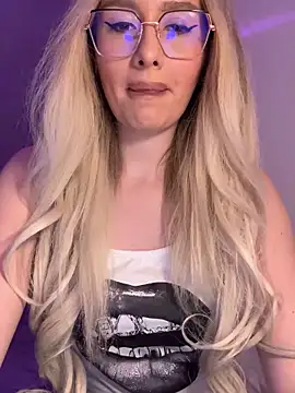 mollyxxx online show from 01-01-25, 11:40