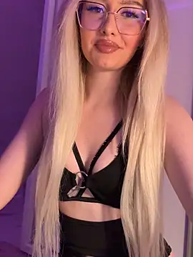 mollyxxx online show from 01-31-25, 10:10