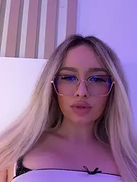 mollyxxx online show from 02-14-25, 07:49