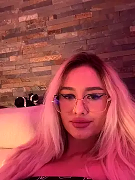 mollyxxx online show from 09-13-25, 04:23