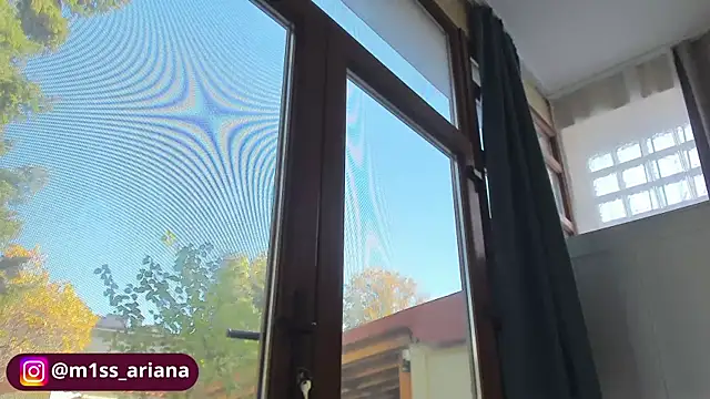 Snapshot of Miss_Ariana_ chatting on 11-02-25, 07:55 Miss Ariana online show from 11-02-25, 07:55