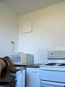 Snapshot of jessieamy chatting on 02-25-26, 02:54 jessieamy online show from 02-25-26, 02:54