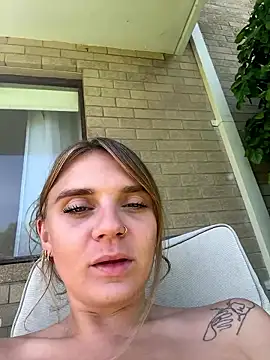 Snapshot of jessieamy chatting on 04-13-26, 04:29 jessieamy online show from 04-13-26, 04:29