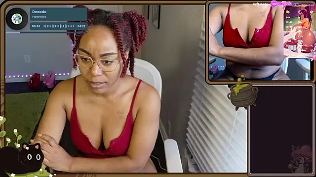 Snapshot of Cheybaaee chatting on 03-19-26, 05:17 Cheybaaee online show from 03-19-26, 05:17