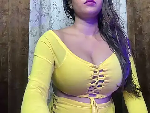 Snapshot of Khusthubhisha chatting on 03-08-25, 05:11 Khusthubhisha online show from 03-08-25, 05:11