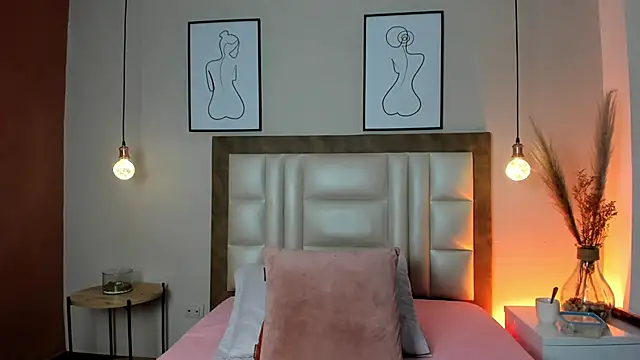 JupiteFox online show from 12-05-25, 12:30