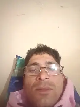 SunnyleoneBG online show from 12-22-24, 02:17