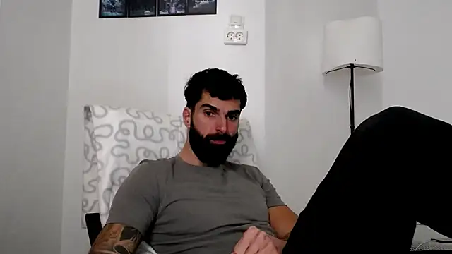 Verycutex online show from 12-02-25, 08:19