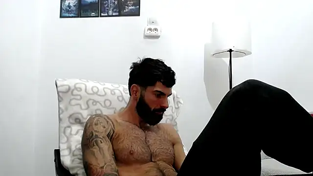 Verycutex online show from 12-04-25, 06:16