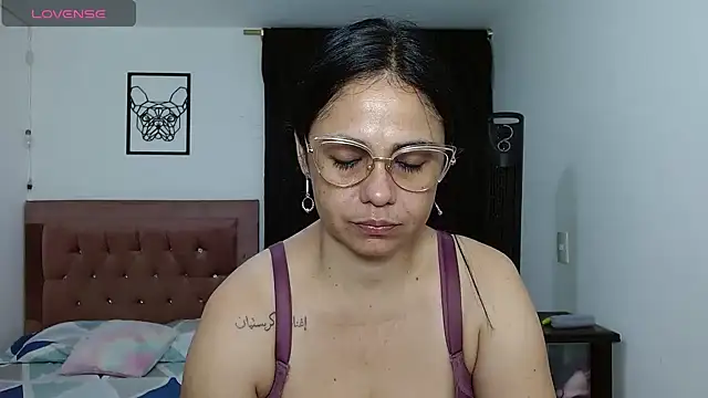 selena ferri online show from 05-11-26, 01:55