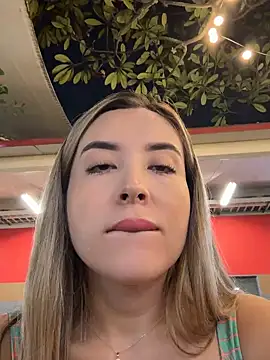 Alexa seexy1 online show from 02-12-25, 11:51