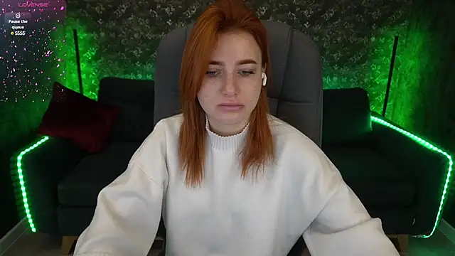 EmilyFoxxi online show from 01-03-25, 09:36