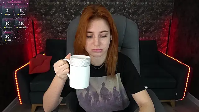 EmilyFoxxi online show from 01-05-25, 10:43
