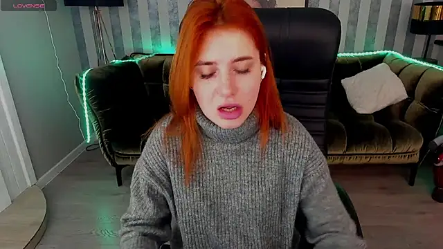 EmilyFoxxi online show from 01-08-25, 10:37