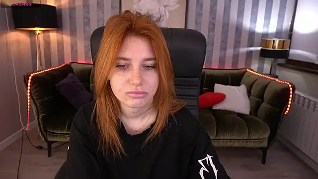 EmilyFoxxi online show from 03-03-25, 06:15