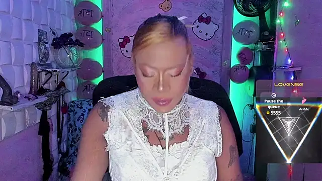 tsviolett online show from 02-17-25, 07:21