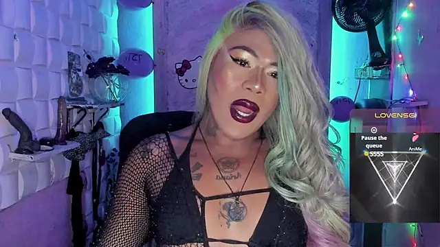 tsviolett online show from 02-19-25, 06:10