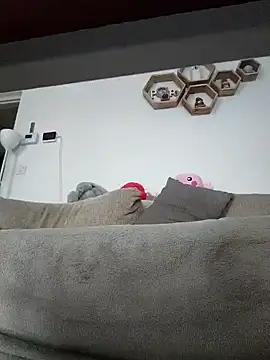 Bigcock18100 online show from 03-28-26, 09:31