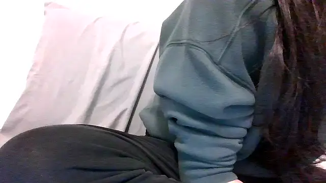 Snapshot of Sexy_asianxx chatting on 03-24-26, 05:45 Sexy asianxx online show from 03-24-26, 05:45