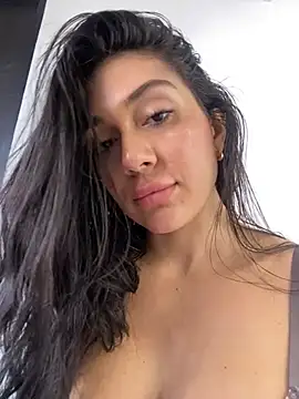 Snapshot of LaanaCooper chatting on 02-19-25, 03:49 LaanaCooper online show from 02-19-25, 03:49