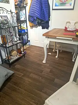 Emily English57 online show from 12-15-25, 09:35