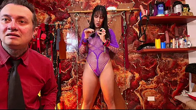 boy n girl online show from 02-12-26, 06:36