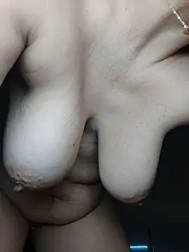 Snapshot of stefany_miller77 chatting on 03-19-26, 07:23 stefany miller77 online show from 03-19-26, 07:23