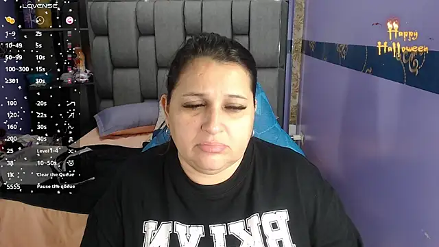 Kerly Doll online show from 10-24-25, 12:56