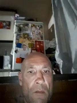 Kamil351 online show from 10-06-25, 12:52