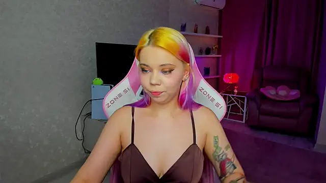 EnergyBunny 1 online show from 06-19-26, 07:17